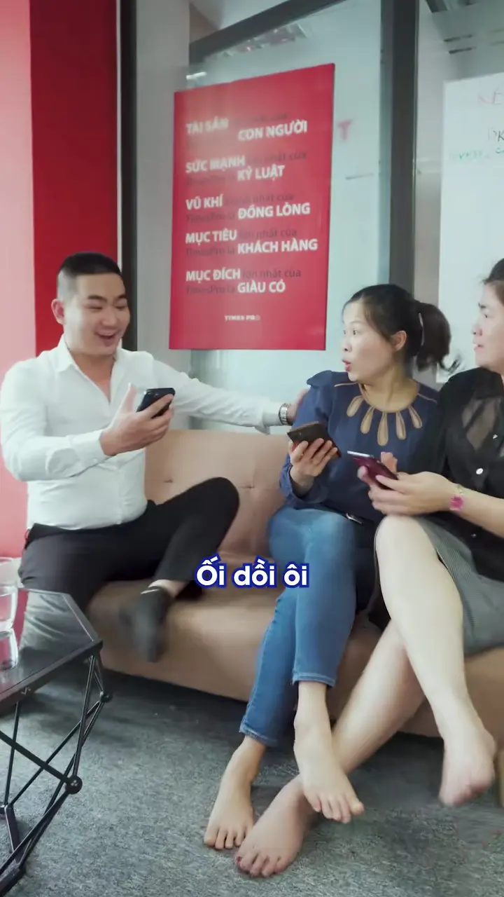 Hết hoa hồng tiền thưởng lại thưởng hẳn ô đất · trích đoạn 35s