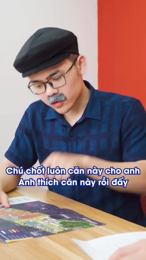 Khách này rất là lòng vòng -)) · trích đoạn 35s